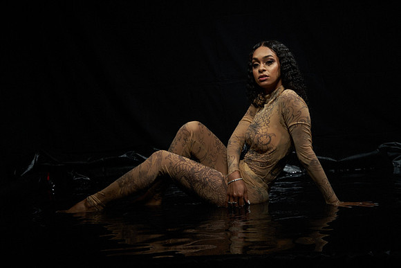 Wet-Shoot-Jasmine-Anais 01134