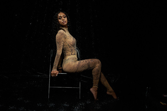 Wet-Shoot-Jasmine-Anais 01083