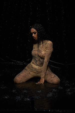 Wet-Shoot-Jasmine-Anais 01027