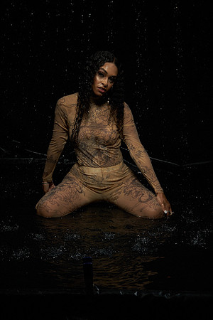 Wet-Shoot-Jasmine-Anais 01035