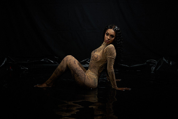 Wet-Shoot-Jasmine-Anais 01117