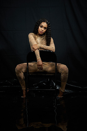 Wet-Shoot-Jasmine-Anais 01089
