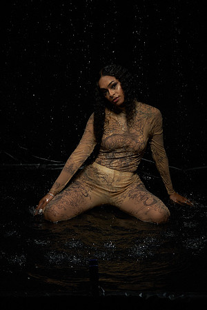Wet-Shoot-Jasmine-Anais 01034
