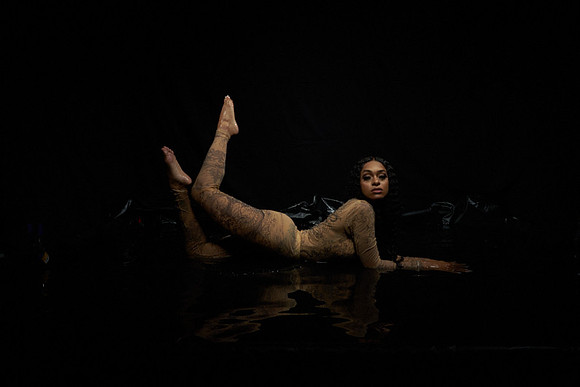 Wet-Shoot-Jasmine-Anais 01163