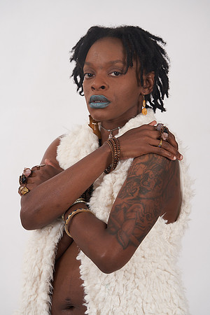 20210501_Mama-Nefer07749