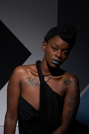 20210501_Mama-Nefer07719