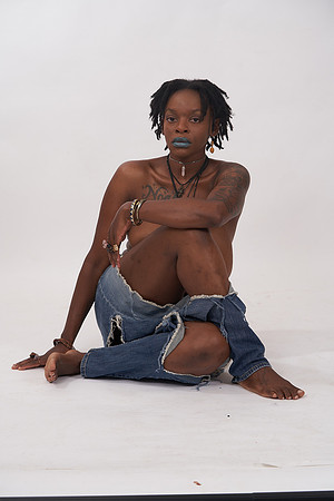 20210501_Mama-Nefer07773