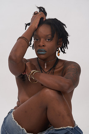 20210501_Mama-Nefer07775