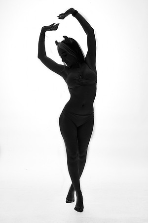 SashaB-RebeccaByczkoski.Silhouette05101