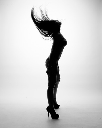 SashaB-RebeccaByczkoski.Silhouette05159