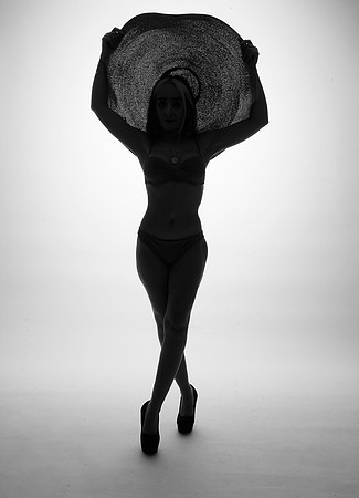 SashaB-RebeccaByczkoski.Silhouette05154