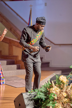 Black History Month Worship Service-0026-DeNoiseAI-severe-noise