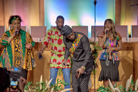 Black History Month Worship Service-0039-DeNoiseAI-severe-noise