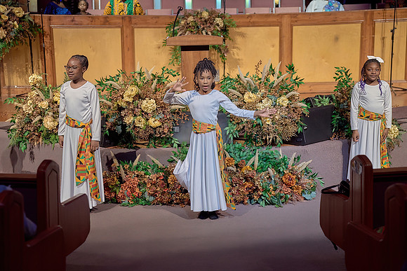 Black History Month Worship Service-0161-DeNoiseAI-severe-noise