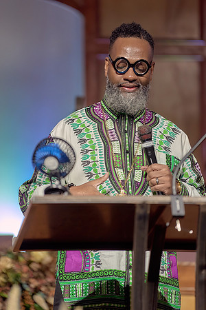 Black History Month Worship Service-0169-DeNoiseAI-severe-noise