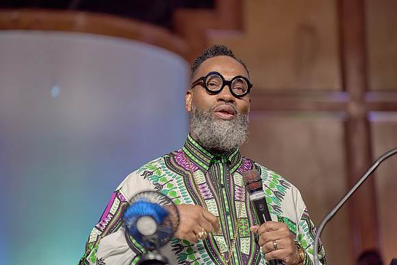 Black History Month Worship Service-0174-DeNoiseAI-severe-noise