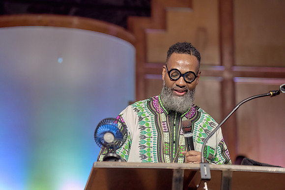 Black History Month Worship Service-0176-DeNoiseAI-severe-noise