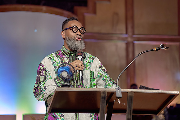 Black History Month Worship Service-0191-DeNoiseAI-severe-noise