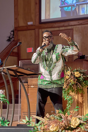 Black History Month Worship Service-0251-DeNoiseAI-severe-noise