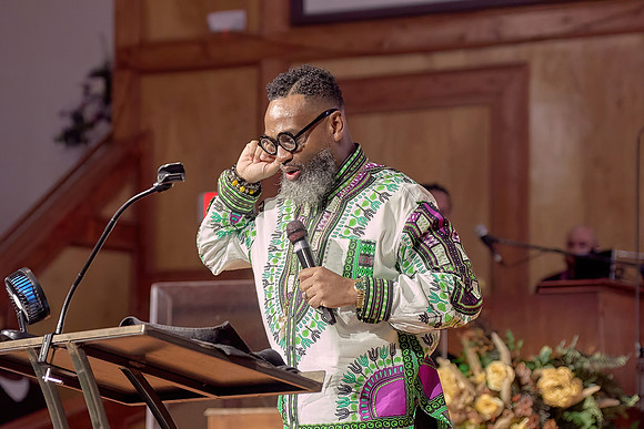 Black History Month Worship Service-0259-DeNoiseAI-severe-noise