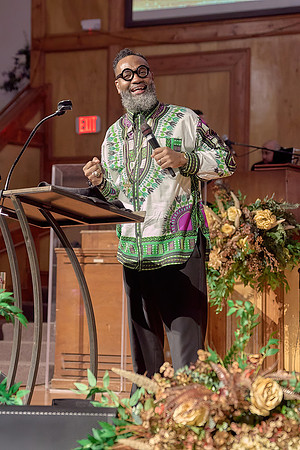 Black History Month Worship Service-0268-DeNoiseAI-severe-noise