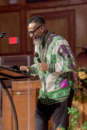 Black History Month Worship Service-0272-DeNoiseAI-severe-noise