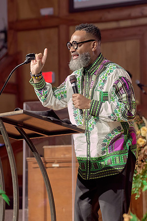 Black History Month Worship Service-0280-DeNoiseAI-severe-noise