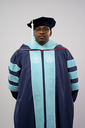 20230304_Grad-Photo_Darius-Peterson7400005_1