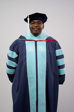 20230304_Grad-Photo_Darius-Peterson7400007_1