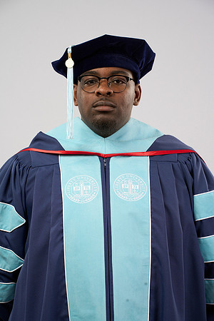 20230304_Grad-Photo_Darius-Peterson7400008_1