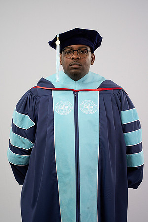 20230304_Grad-Photo_Darius-Peterson7400009_1