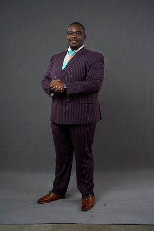 20230304_Grad-Photo_Darius-Peterson7400010
