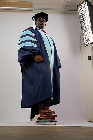 20230304_Grad-Photo_Darius-Peterson7400022_1
