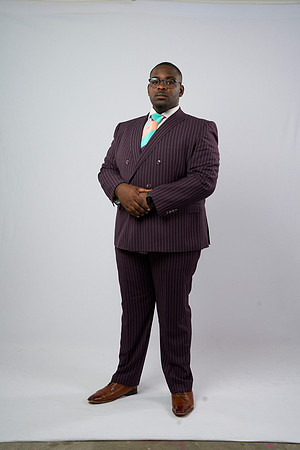 20230304_Grad-Photo_Darius-Peterson7400026