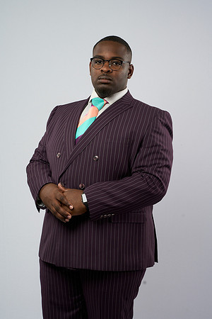 20230304_Grad-Photo_Darius-Peterson7400034