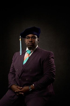 20230304_Grad-Photo_Darius-Peterson7400066