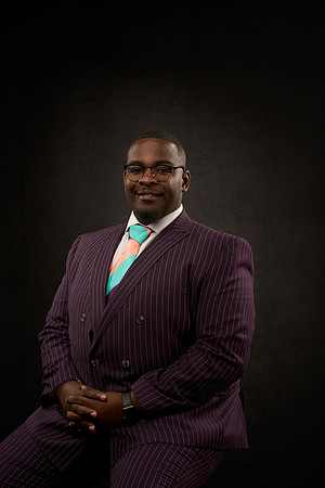 20230304_Grad-Photo_Darius-Peterson7400072