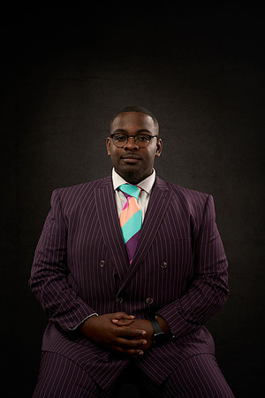 20230304_Grad-Photo_Darius-Peterson7400076