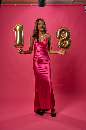 Birthday-Michelle Hodge-552-6665