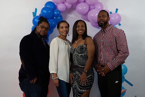 059Sweet Sixteen Chanel-7416