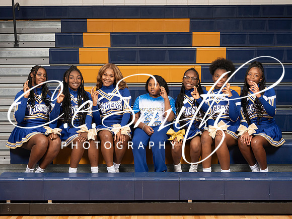 Bradwell Institute Basketball Cheer Team-10-6044