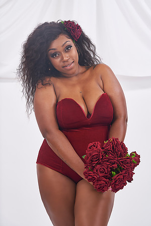 Britteny-Monroe-00055