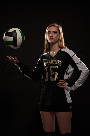 LCHS-VB20_2020-LCHS-Volleyball-Seniors_02021