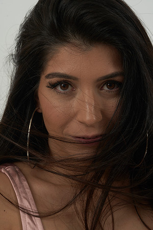Alice-A7R05717